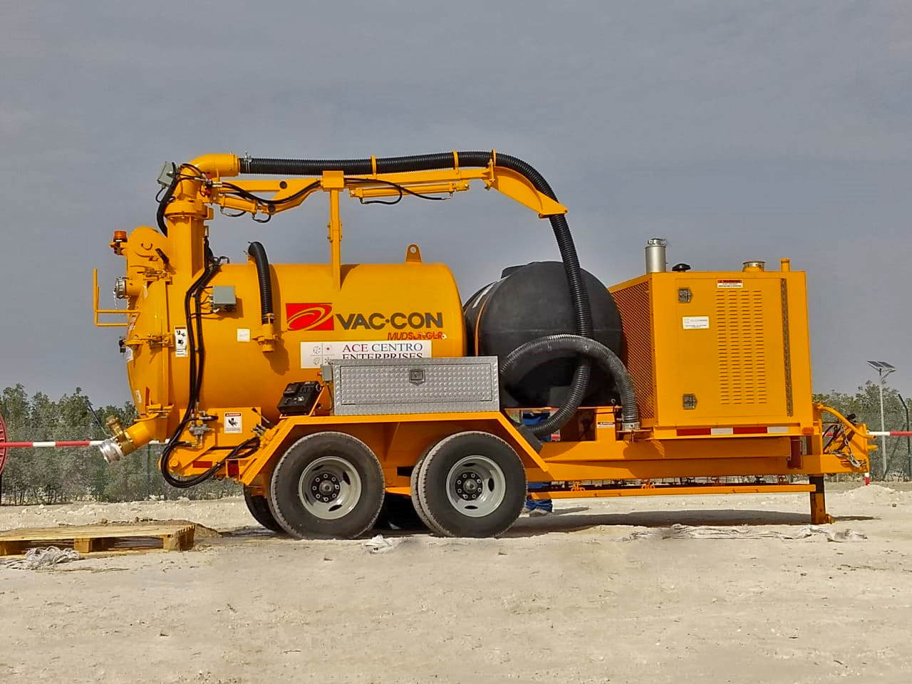 construction equipment in UAE